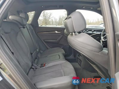 Zdjęcie 10 z 12 samochodu: 2022 AUDI SQ5 PREMIUM VIN:WA1A4AFY3N2094649 - miniatura