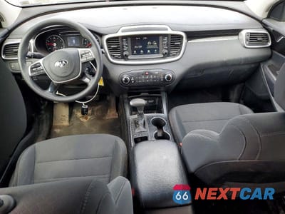 Zdjęcie 8 z 13 samochodu: 2020 KIA SORENTO LX V6 VIN:5XYPGDA57LG683616 - miniatura
