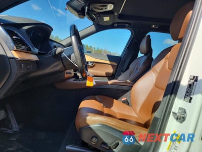 Zdjęcie 7 z 12 samochodu: 2021 VOLVO XC90 T6 MOMENTUM VIN:YV4A22PK7M1710737 - miniatura