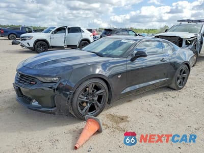 2021 CHEVROLET CAMARO LS 1G1FB1RS1M0134125 - główne zdjęcie licytacji z USA - miniatura