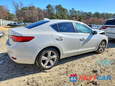 Trzecie zdjęcie samochodu z tyłu: 2015 ACURA ILX 20 VIN:19VDE1F35FE002166 - miniatura