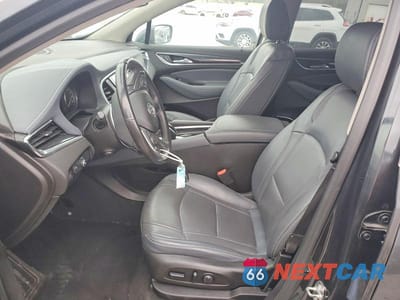 Zdjęcie 7 z 12 samochodu: 2018 BUICK ENCLAVE VIN:5GAEVBKW8JJ177011 - miniatura