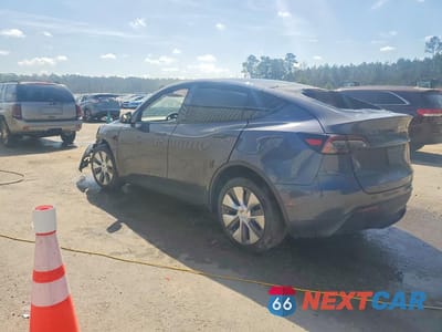 Drugie zdjęcie samochodu z przodu: 2023 TESLA MODEL Y VIN:7SAYGDEE7PA196525 - miniatura