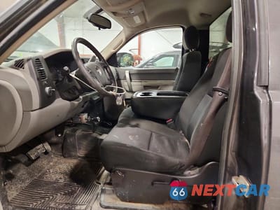 Zdjęcie 7 z 12 samochodu: 2010 GMC SIERRA K1500 VIN:1GTPKTEX2AZ148972 - miniatura