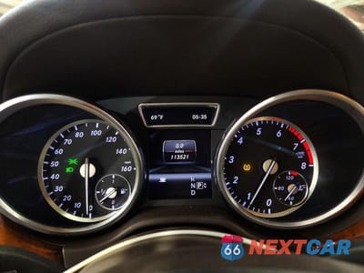 Zdjęcie 9 z 13 samochodu: 2013 MERCEDES-BENZ GL 550 4MATIC VIN:4JGDF7DE8DA150223 - miniatura