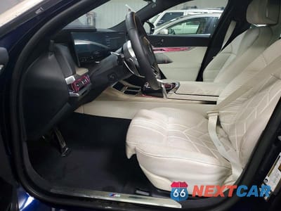 Zdjęcie 7 z 11 samochodu: 2025 BMW 760 XI VIN:WBA33EJ01SCV02000 - miniatura