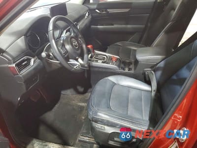 Zdjęcie 7 z 13 samochodu: 2024 MAZDA CX-5 PREMIUM PLUS VIN:JM3KFBEM5R0397367 - miniatura