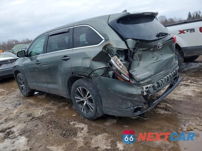 Drugie zdjęcie samochodu z przodu: 2018 TOYOTA HIGHLANDER LE PLUS VIN:5TDBZRFH7JS802981 - miniatura