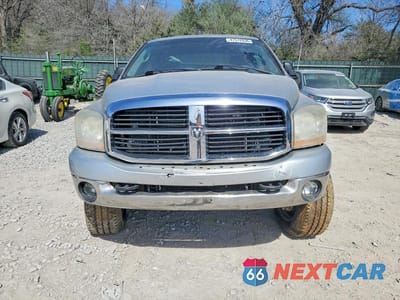 Piąte zdjęcie samochodu w środku: 2006 DODGE RAM 2500 ST VIN:3D7KS28C86G141597 - miniatura