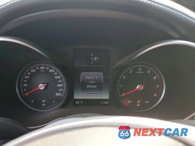 Zdjęcie 9 z 11 samochodu: 2015 MERCEDES-BENZ C 300 VIN:55SWF4JB8FU050119 - miniatura