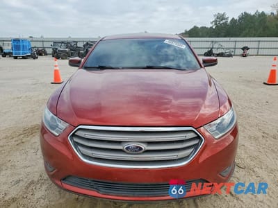 Piąte zdjęcie samochodu w środku: 2014 FORD TAURUS SEL VIN:1FAHP2E91EG147756 - miniatura