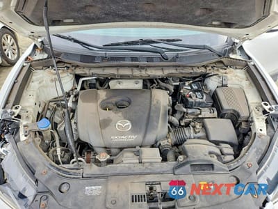 Zdjęcie 12 z 12 samochodu: 2016 MAZDA CX-5 GT VIN:JM3KE4DY1G0732379 - miniatura