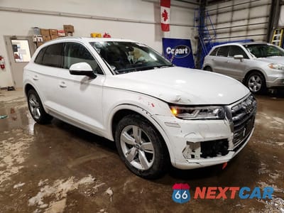 Czwarte zdjęcie samochodu z boku: 2018 AUDI Q5 PRESTIGE VIN:WA1CNAFY0J2222913 - miniatura