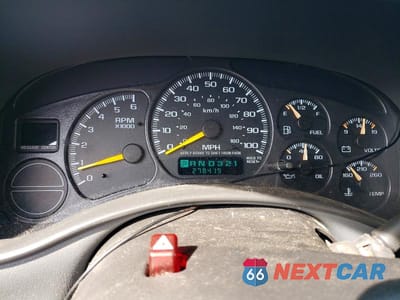 Zdjęcie 9 z 13 samochodu: 2001 GMC YUKON XL VIN:3GKFK16TX1G149125 - miniatura