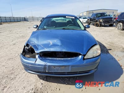 Piąte zdjęcie samochodu w środku: 2000 FORD TAURUS SES VIN:1FAFP55U0YA236965 - miniatura