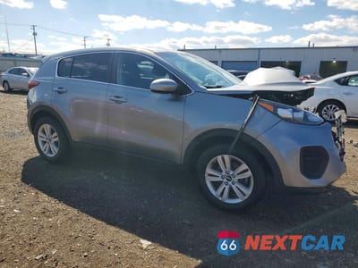 Czwarte zdjęcie samochodu z boku: 2019 KIA SPORTAGE LX VIN:KNDPM3ACXK7626596 - miniatura