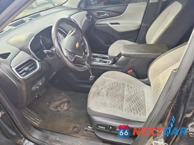 Zdjęcie 7 z 12 samochodu: 2019 CHEVROLET EQUINOX LT VIN:2GNAXTEV8K6168203 - miniatura