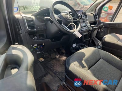 Zdjęcie 8 z 12 samochodu: 2024 RAM PROMASTER 2500 UTILITY / SERVICE VAN VIN:3C6LRVDG7RE141750 - miniatura