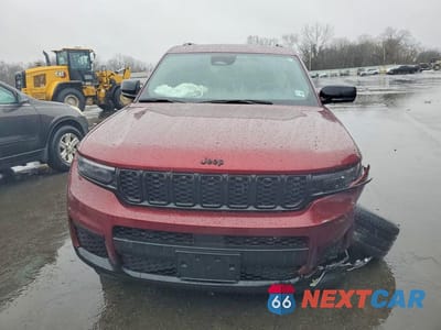Piąte zdjęcie samochodu w środku: 2023 JEEP GRAND CHEROKEE L LAREDO VIN:1C4RJKAGXP8841881 - miniatura