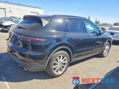 Trzecie zdjęcie samochodu z tyłu: 2019 PORSCHE CAYENNE VIN:WP1AA2AY4KDA06508 - miniatura
