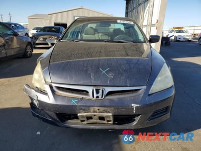 Piąte zdjęcie samochodu w środku: 2007 HONDA ACCORD EX VIN:1HGCM56777A038799 - miniatura