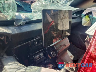 Zdjęcie 9 z 12 samochodu: 2025 TESLA MODEL 3 VIN:5YJ3E1EB6SF009434 - miniatura