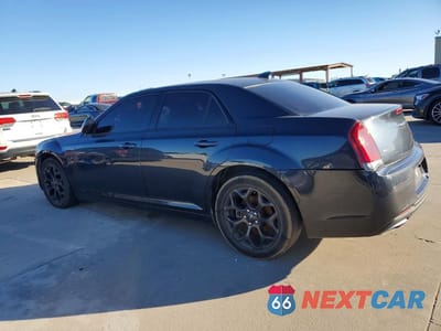 Drugie zdjęcie samochodu z przodu: 2019 CHRYSLER 300 S AWD VIN:2C3CCAGG6KH689932 - miniatura