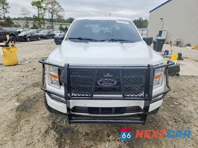 Piąte zdjęcie samochodu w środku: 2021 FORD F150 SUPERCREW VIN:1FTEW1EP3MFA56209 - miniatura