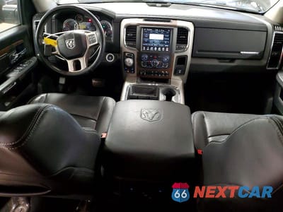 Zdjęcie 8 z 12 samochodu: 2017 RAM 1500 LARAMIE VIN:1C6RR7NT1HS507960 - miniatura