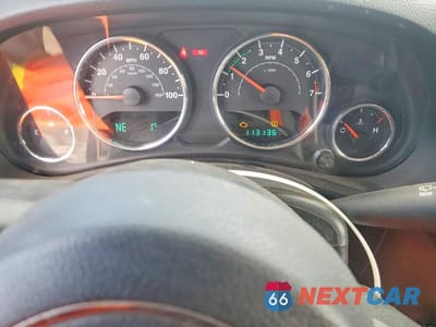 Zdjęcie 9 z 12 samochodu: 2013 JEEP WRANGLER UNLIMITED SPORT VIN:1C4BJWDG0DL590771 - miniatura