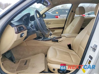 Zdjęcie 7 z 11 samochodu: 2011 BMW 328 XI SULEV VIN:WBAPK5C58BA654722 - miniatura