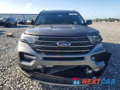 Piąte zdjęcie samochodu w środku: 2023 FORD EXPLORER XLT VIN:1FMSK7DH7PGB77041 - miniatura