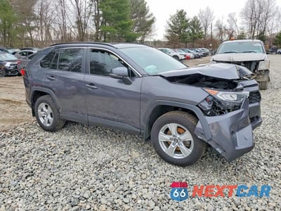 Czwarte zdjęcie samochodu z boku: 2019 TOYOTA RAV4 XLE VIN:2T3P1RFV8KW059816 - miniatura