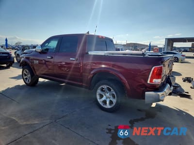 Drugie zdjęcie samochodu z przodu: 2018 RAM 1500 LARAMIE 4WD 3.0L V6 TDSL VIN:1C6RR7NM3JS231991 - miniatura