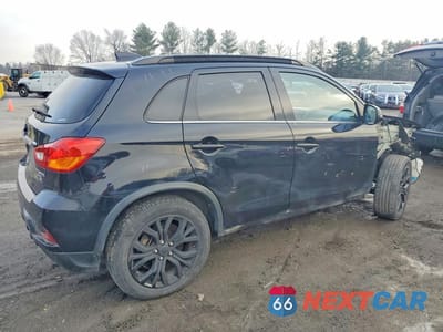 Trzecie zdjęcie samochodu z tyłu: 2018 MITSUBISHI OUTLANDER SPORT SEL VIN:JA4AR4AW2JZ026286 - miniatura