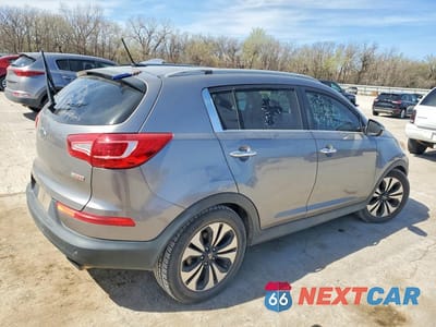 Trzecie zdjęcie samochodu z tyłu: 2011 KIA SPORTAGE SX VIN:KNDPC3A60B7120871 - miniatura