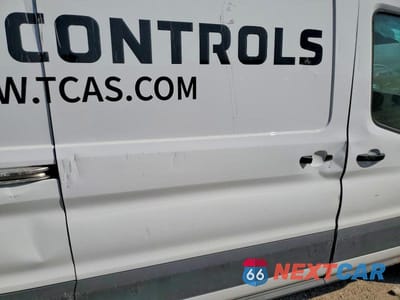 Zdjęcie 10 z 12 samochodu: 2024 FORD TRANSIT T-250 VIN:1FTBR1C84RKB71034 - miniatura