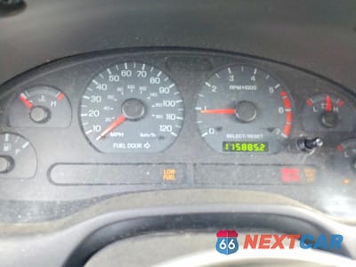 Zdjęcie 9 z 12 samochodu: 2003 FORD MUSTANG VIN:1FAFP44493F430904 - miniatura
