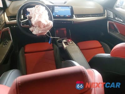 Zdjęcie 8 z 12 samochodu: 2025 BMW X2 XDRIVE28I VIN:WBX63GM09S5167146 - miniatura