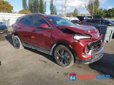 Czwarte zdjęcie samochodu z boku: 2024 BUICK ENCORE GX SPORT TOURING VIN:KL4AMDSL3RB001162 - miniatura