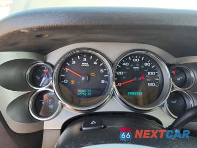 Zdjęcie 9 z 11 samochodu: 2008 GMC SIERRA K1500 VIN:2GTEK13J181284863 - miniatura