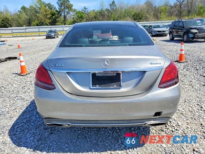 Zdjęcie 6 z 11 samochodu: 2019 MERCEDES-BENZ C 300 4MATIC VIN:55SWF8EB3KU288150 - miniatura