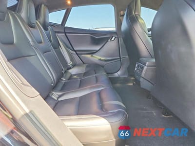 Zdjęcie 10 z 12 samochodu: 2018 TESLA MODEL S VIN:5YJSA1E21JF275577 - miniatura