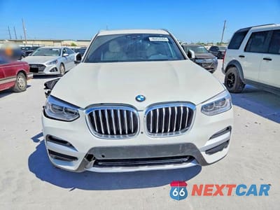 Piąte zdjęcie samochodu w środku: 2021 BMW X3 SDRIVE30I VIN:5UXTY3C01M9F50457 - miniatura