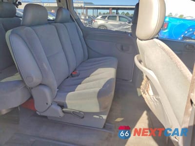 Zdjęcie 11 z 13 samochodu: 2005 DODGE CARAVAN SE VIN:1D4GP25R75B422102 - miniatura