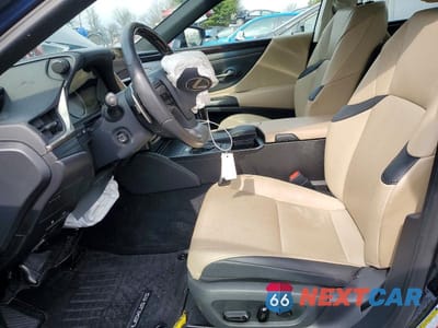 Zdjęcie 7 z 11 samochodu: 2021 LEXUS ES 300H BASE VIN:58ADA1C18MU004759 - miniatura