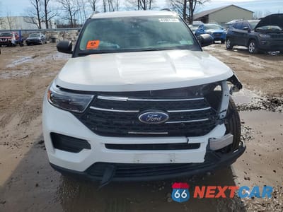 Piąte zdjęcie samochodu w środku: 2021 FORD EXPLORER XLT VIN:1FMSK8DHXMGB22438 - miniatura