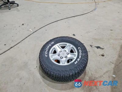 Zdjęcie 13 z 13 samochodu: 1999 TOYOTA 4RUNNER LIMITED VIN:JT3HN87R3X0242044 - miniatura