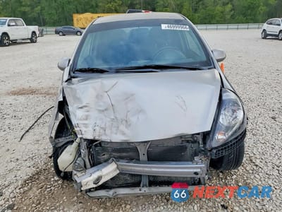 Piąte zdjęcie samochodu w środku: 2008 HONDA FIT SPORT VIN:JHMGD38668S016845 - miniatura