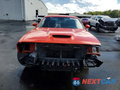 Piąte zdjęcie samochodu w środku: 2019 DODGE CHALLENGER GT VIN:2C3CDZJG5KH607161 - miniatura